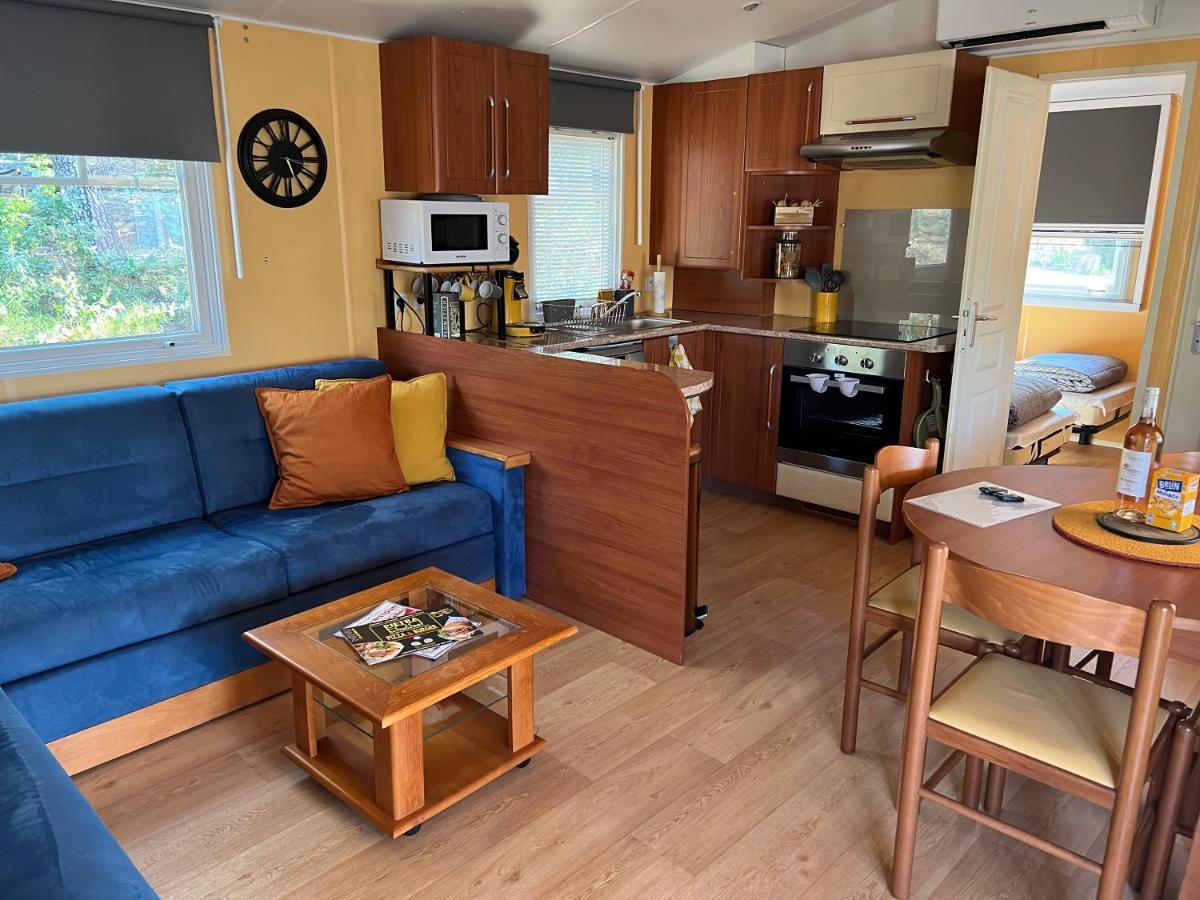 Joli Mobil-Home De Vacances, Ideal Pour Les Familles Rocbaron Kültér fotó